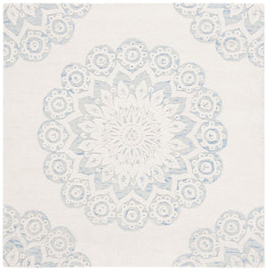 Safavieh Blossom 108 Hand Tufted Country and Floral Rug Ivory / Blue BLM108M-4