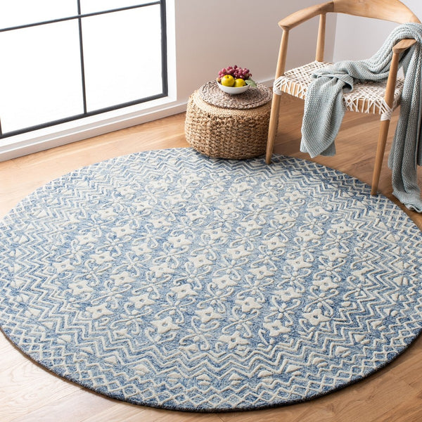 Safavieh Blossom 114 Hand Tufted  Rug IIX Blue / Ivory BLM114M-216