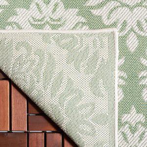 Safavieh Bermuda 821 Power Loomed Indoor / Outdoor Rug Ivory / Green 8' x 10'