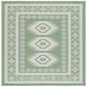 Safavieh Bermuda 827 Power Loomed Indoor / Outdoor Rug Green / Ivory 8' x 10'