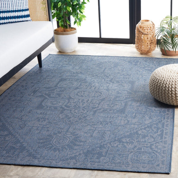 Safavieh Bermuda 841 Power Loomed Indoor / Outdoor Rug Navy 6'-7" x 6'-7" Round
