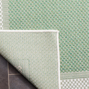 Safavieh Bermuda 886 Power Loomed Indoor / Outdoor Rug Green / Ivory 8' x 10'