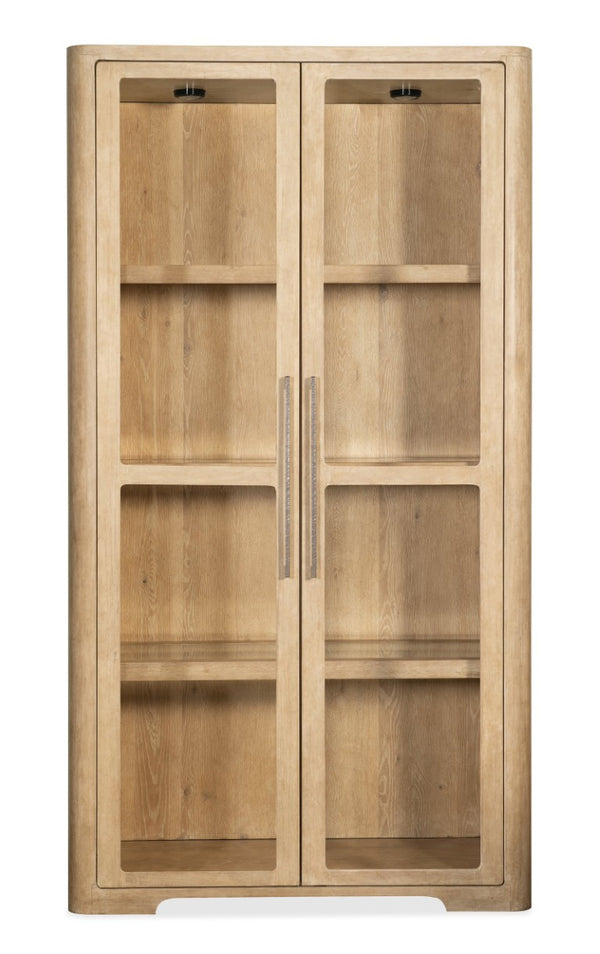Hooker Furniture Retreat Oak Display Cabinet In Dune Finish With Tempered Glass, Adjustable Shelves & Integrated Lighting 6950-75906-80