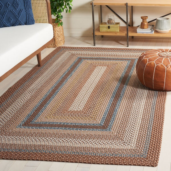Safavieh Brd313 Hand Woven Polypropylene Indoor / Outdoor - Braided Rug Brown / Multi BRD313A-264HM