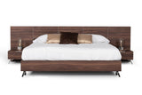 VIG Furniture Nova Domus Brooklyn - Italian Modern Walnut Bed + Nightstands Set VGACBROOKLYN-BED-NS