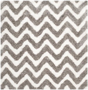 Safavieh Barcelona Shag 320 Hand Tufted  Rug Ivory / Silver BSG320A-24