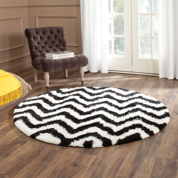 Safavieh Barcelona Shag 320 Hand Tufted  Rug Ivory / Black BSG320C-24