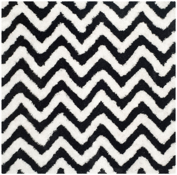 Safavieh Barcelona Shag 320 Hand Tufted  Rug Ivory / Black BSG320C-24
