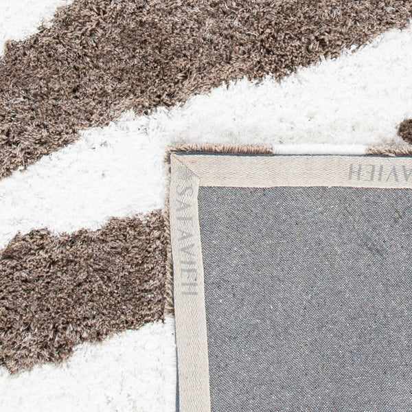 Safavieh Barcelona Shag 321 Hand Tufted  Rug Ivory / Silver BSG321A-24