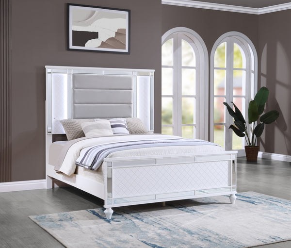 English Elm Livorno Silver Champagne Queen Bed with Velvet Upholstered Headboard, LED Lighting & Mirror Trim B078S00610