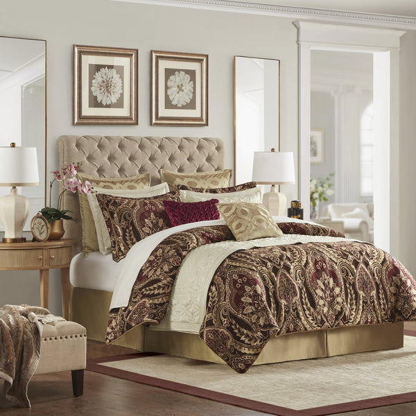 English Elm 4 Piece Comforter Set - Opulent Burgundy Queen Ensemble With Jacquard Chenille & Easy Care Comfort B035128753