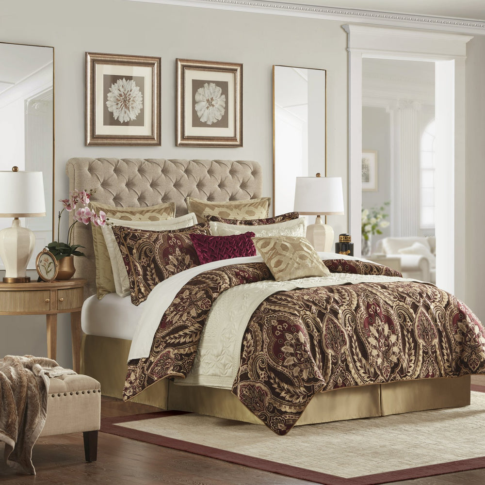 English Elm 4 Piece Comforter Set In Elegant Burgundy For California King - Luxurious, Durable & Cozy Design B035128755