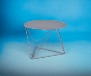 English Elm Epidia Modern Gray Metal Accent Table – Lightweight Round Top, Triangle Legs, Versatile Display Utility B2726P243243