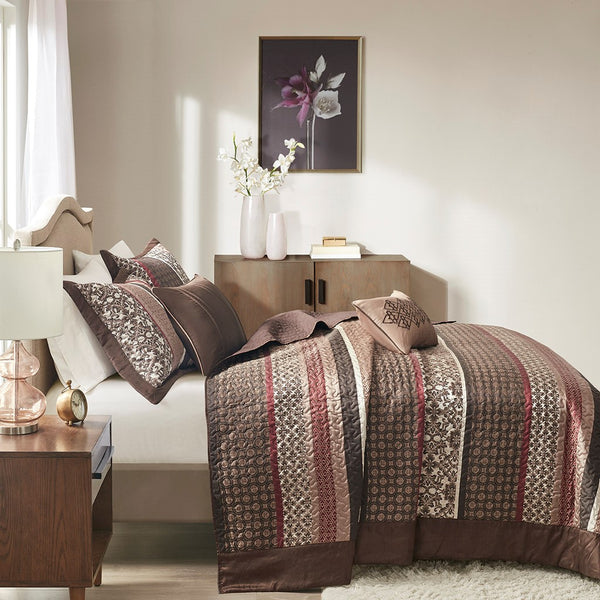 English Elm 5 Aubrey Reversible Jacquard 5-Piece Bedspread Set King with Paisley Weave, Taupe Blue Sheen Accent Red 22.83 L x 18.11 W x 12.99 H B03597491