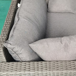 English Elm Outsunny Stylish Outdoor Wicker Loveseat With Cushions, Comfortable 2-Seat Sofa For Patio & Garden W2225P174003-GIGA