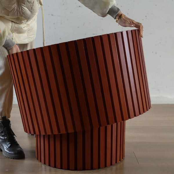 English Elm Round Wood Coffee Table - Stylish Walnut Finish For Small Spaces, Fully Assembled, Safe & Durable W3081P255018-GIGA