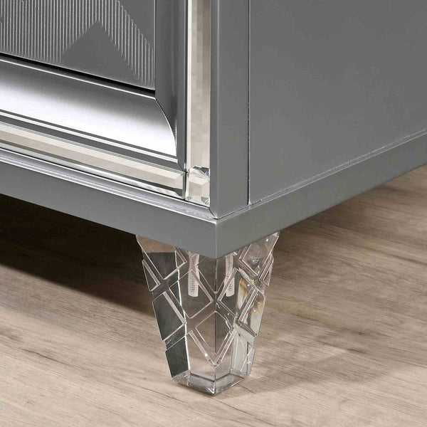English Elm Contemporary Art Deco Nightstand with Hidden Jewelry Drawer Usb Port Acrylic Legs Silver B2741P436972