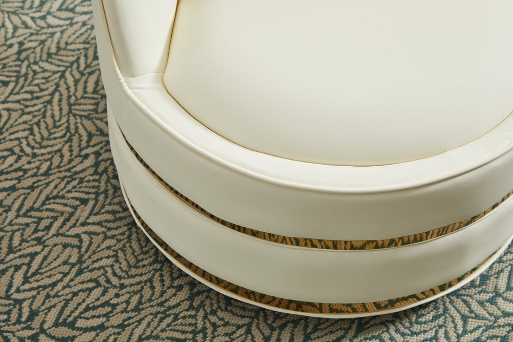 English Elm Swivel Velvet Barrel Chair with Stainless Steel Base, Padded 360° Rotating Accent Seat for Home White W2915P218183