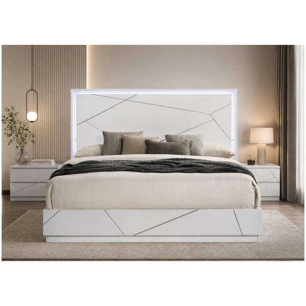 English Elm Esther Gloss White Silver Eastern King Bed with Led Headboard and Embossed Detail B2756S00026