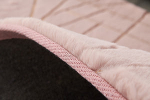 English Elm Luxury Dust Pink Faux Fur Area Rug With Gold Accents - Machine Washable, Anti-Slip & Plush Comfort B030P233698