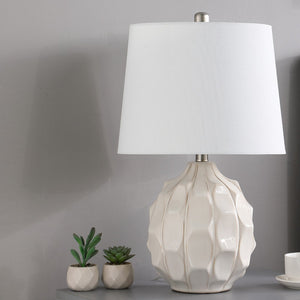 English Elm 21.75" Coastal Seaside Ceramic Table Lamp in Cream with Taupe Trim – Textured Scallop Design, Brushed Silver B072P222430
