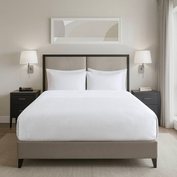 English Elm 1-piece King Jacquard Polyester Coverlet Tailored Knife Edge Antimicrobial Bedroom Layer B035P437497