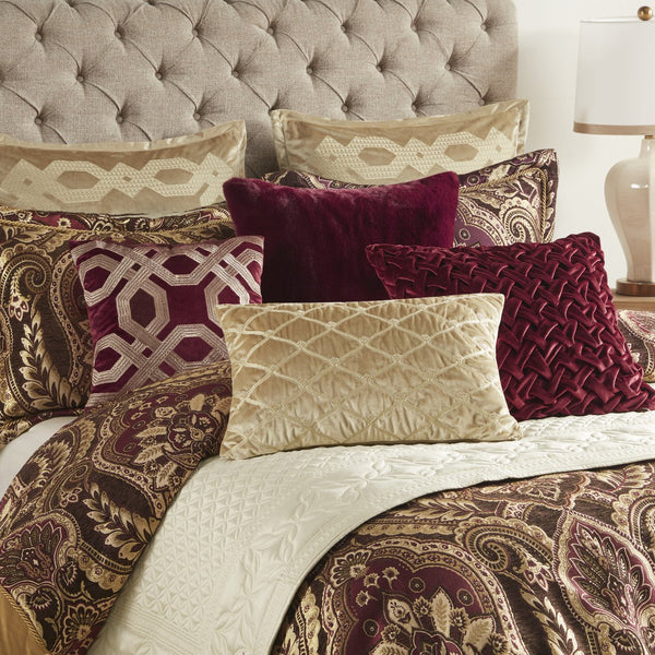 English Elm 4 Piece Comforter Set - Regal Burgundy Chenille For King Bed, Luxurious Vintage French Elegance B035128754