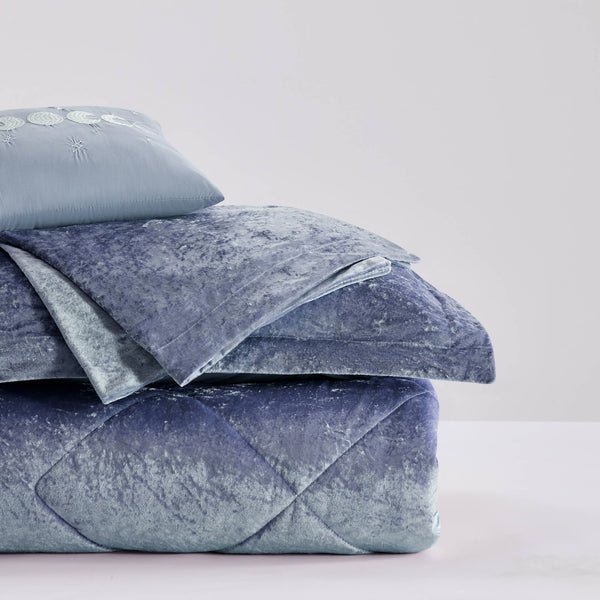 JLA Home Intelligent Design - Velvet Crushed Velvet Duvet Cover Set with Quilted Diamond Texture, Button Closure, Luxe Feel Blue ID12-2159