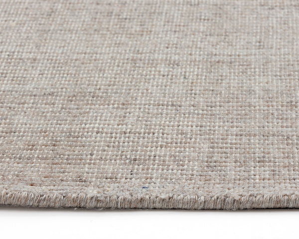 Sunpan Whistler Hand-Loomed Wool-Blend Rug - Artisan Crafted for a Cozy, Unique Touch in Any Room Oatmeal