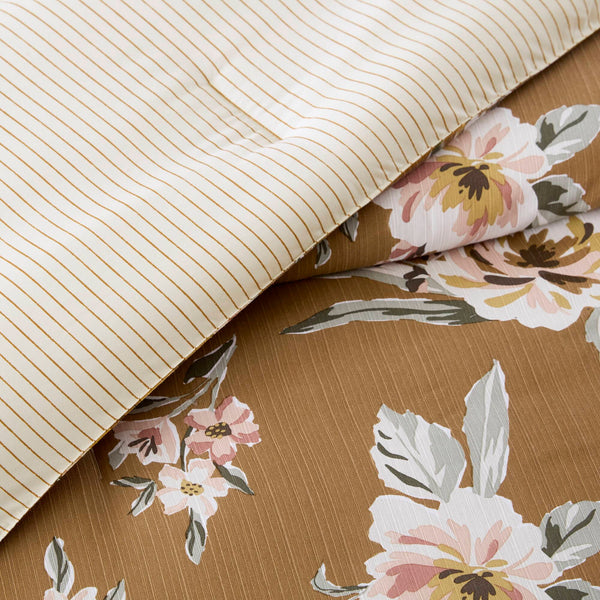 English Elm 7-piece Cal King Vintage Floral Comforter Set with Slub Cotton Reversible Stripe B035P440211