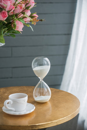 English Elm Set Of 2 Ferdinand 30-Minute Hourglasses - Elegant White Sand Timers For Modern Home Décor W2078P278063-GIGA