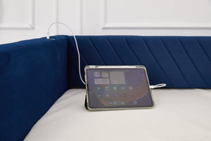 English Elm Twin Velvet Upholstered Daybed with Trundle, V-Pattern Backrest, USB Port, Side Pockets, Sturdy Design Navy W1361S00044