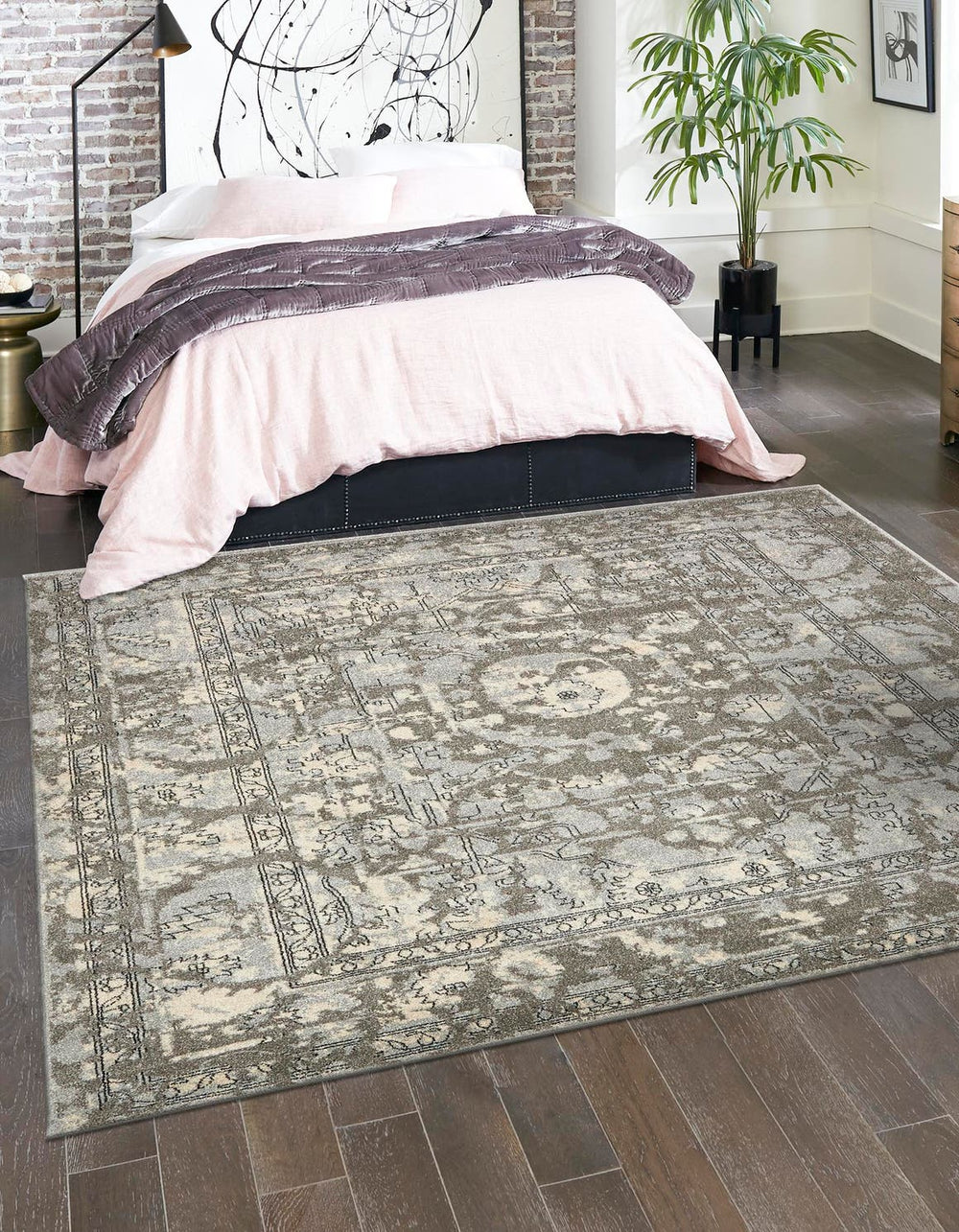 Unique Loom La Jolla Vintage Machine Made Border Rug Gray, Silver/Ivory 7' 10" x 7' 10"