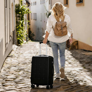 English Elm Luggage 5 Piece Hardside Abs Set with Front Access Carry on and Tsa Spinner Wheels Black N732P391557B