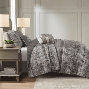 English Elm 6-Piece Jacquard Quilt Set Full/Queen with Plush Brushed Backing, Decorative Pillows, Grey Elegance Multicolor 15.35 L x 17.72 W x 10.63 H B035P408227