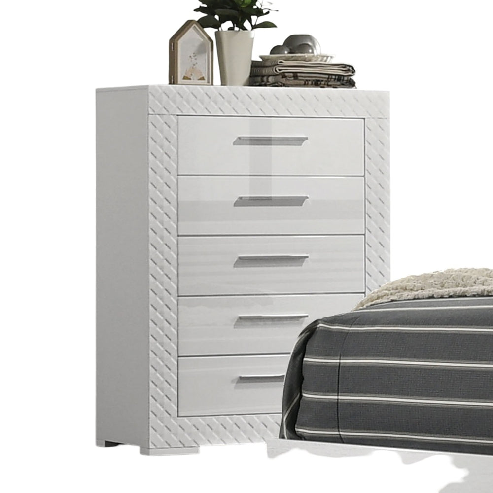 English Elm Modern Whitby Chest Glossy White 4-Drawer Bedroom Dresser with Chrome Handles, Felt-Lined Drawers, Wooden Legs – Stylish Durable Storage B2741P370863