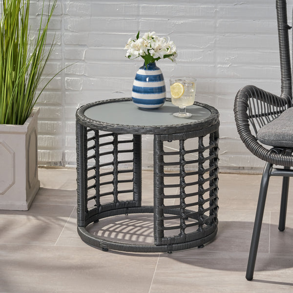 English Elm Christopher Knight Home® - TATIANA Side Table Rattan Accent with Sleek Round Profile, Durable Woven Texture, Compact Design Grey 66027.00GRY