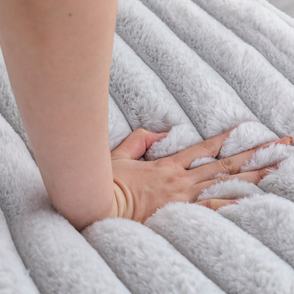 English Elm 3 in 1 Convertible Sleeper Sofa Bed with Plush Fabric, Spring Support, Cozy Skin-Friendly Comfort Light Gray W1767P195964