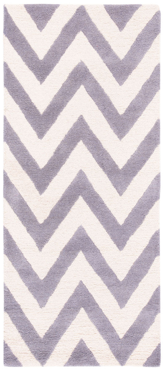 Safavieh Cambridge 139 Hand Tufted  Rug Silver / Ivory CAM139D-4R