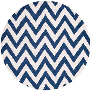 Safavieh Cambridge 139 Hand Tufted  Rug Navy / Ivory CAM139G-26