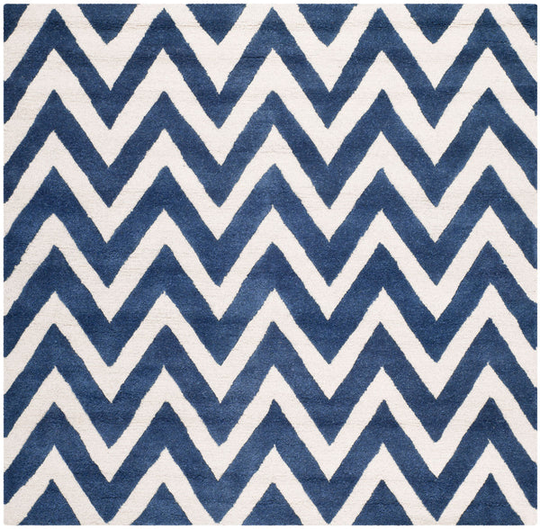 Safavieh Cambridge 139 Hand Tufted  Rug Navy / Ivory CAM139G-26