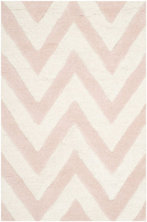 Safavieh Cambridge 139 Hand Tufted  Rug Light Pink / Ivory CAM139M-3
