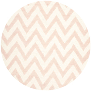 Safavieh Cambridge 139 Hand Tufted  Rug Light Pink / Ivory CAM139M-3