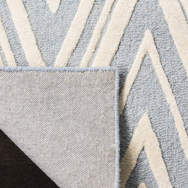 Safavieh Cambridge 711 Hand Tufted  Rug Blue / Ivory CAM711B-3