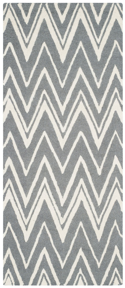 Safavieh Cambridge 711 Hand Tufted  Rug Dark Grey / Ivory CAM711D-4SQ