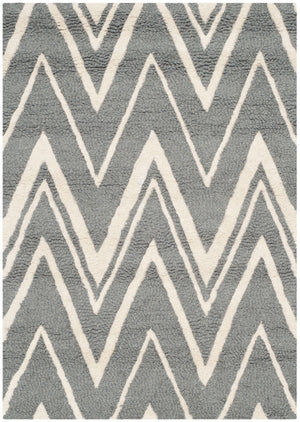 Safavieh Cambridge 711 Hand Tufted  Rug Dark Grey / Ivory CAM711D-4SQ
