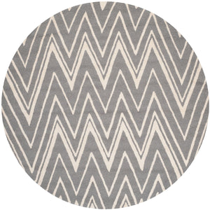 Safavieh Cambridge 711 Hand Tufted  Rug Dark Grey / Ivory CAM711D-4SQ