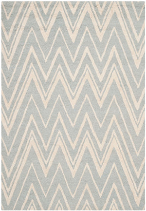 Safavieh Cambridge 711 Hand Tufted  Rug Grey / Ivory CAM711G-4SQ