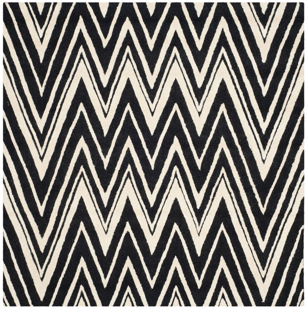 Safavieh Cambridge 711 Hand Tufted  Rug Black / Ivory CAM711K-24