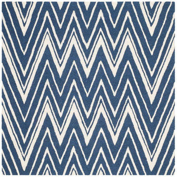 Safavieh Cambridge 711 Hand Tufted  Rug Navy / Ivory CAM711M-26